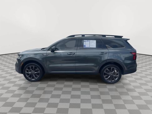 Used 2021 Kia Sorento EX w/ EX AWD X-Line Package image 13