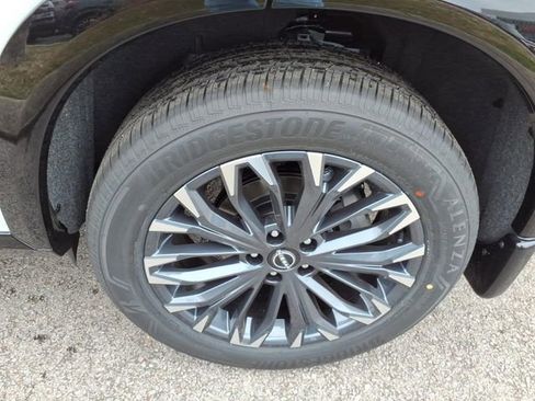 New 2026 Nissan Rogue Platinum image 4