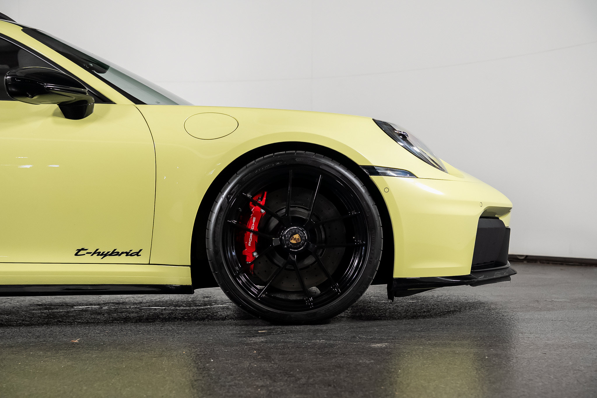 Used 2026 Porsche 911 Carrera GTS RWD image 36