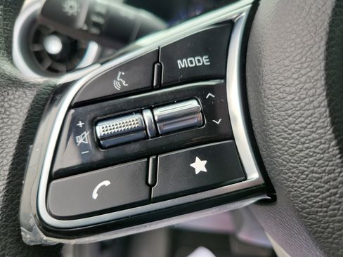 Used 2023 Kia Forte LXS w/ LXS Technology Package FWD image 22