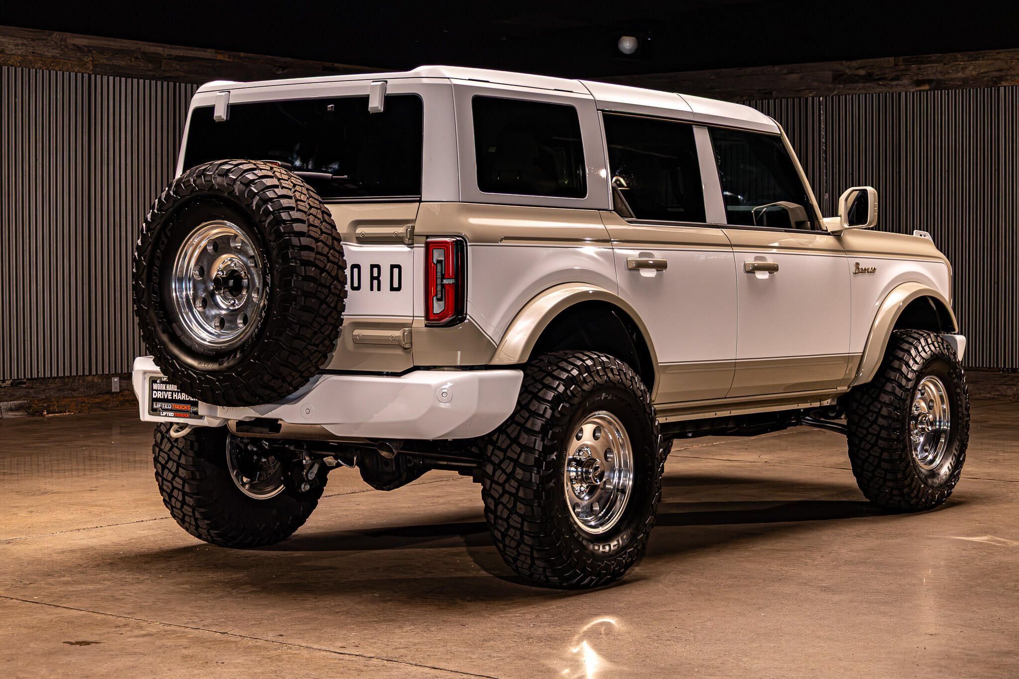 Used 2026 Ford Bronco Outer Banks AWD/4WD image 10