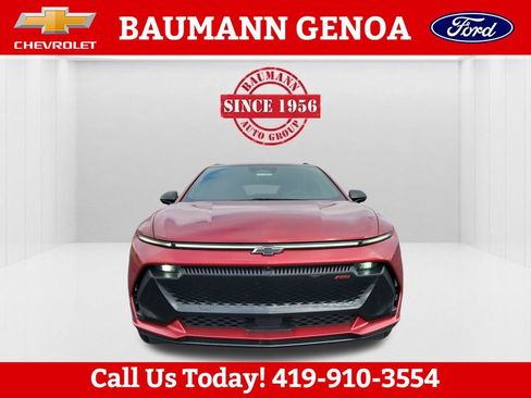 Used 2025 Chevrolet Equinox EV RS w/ Convenience Package II FWD image 11