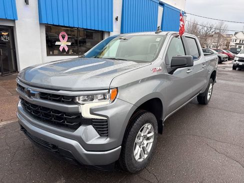 New 2026 Chevrolet Silverado 1500 RST w/ Z71 Off-Road Package image 2