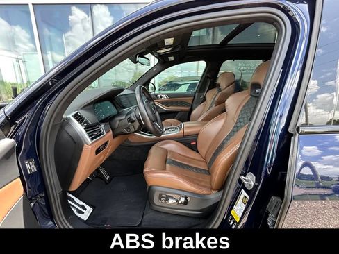Used 2021 BMW X5 M w/ Executive Package image 9