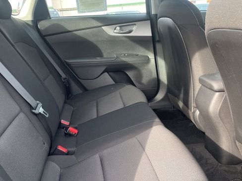 Used 2023 Kia Forte LXS image 10