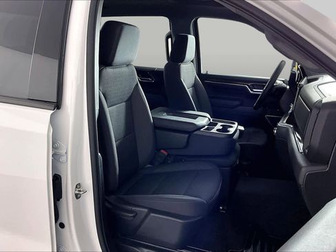 Certified 2024 GMC Sierra 1500 Elevation AWD/4WD image 9