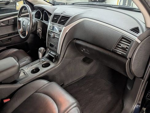 Used 2012 Chevrolet Traverse LT image 22