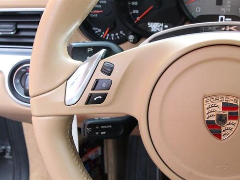 Used 2013 Porsche 911 Carrera 4S image 30