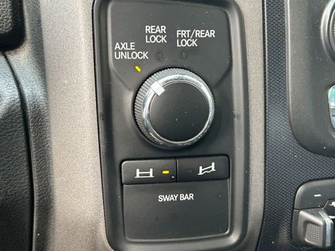 Used 2017 RAM 2500 Power Wagon w/ Leather & Luxury Group AWD/4WD image 19