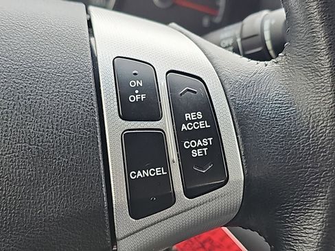 Used 2009 Hyundai Elantra SE image 22