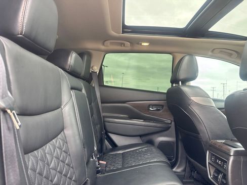 Certified 2021 Nissan Murano Platinum w/ Cargo Package FWD image 33