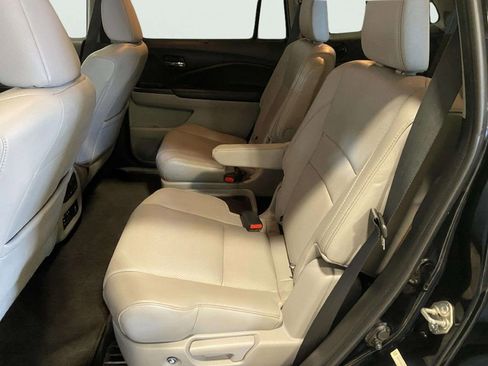 Used 2016 Honda Pilot Elite image 18