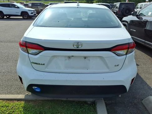 Used 2024 Toyota Corolla LE FWD image 7