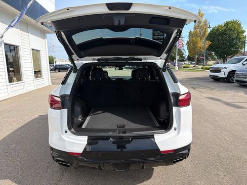 Certified 2019 Chevrolet Blazer RS w/ Sun and Wheels Package AWD/4WD image 6