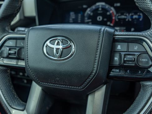 Used 2024 Toyota Tundra Limited w/ Power Package AWD/4WD image 29