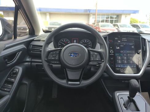 Used 2024 Subaru Crosstrek 2.0i Premium AWD/4WD image 16