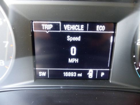Used 2020 Chevrolet Malibu LS FWD image 24