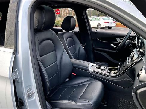 Certified 2018 Mercedes-Benz GLC 300 image 8