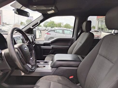 Used 2018 Ford F150 XLT w/ Equipment Group 302A Luxury AWD/4WD image 9