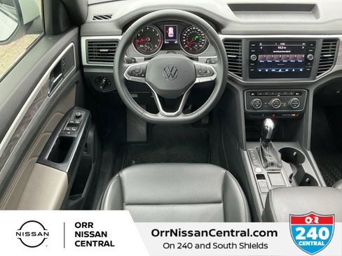 Used 2021 Volkswagen Atlas Cross Sport SE image 14