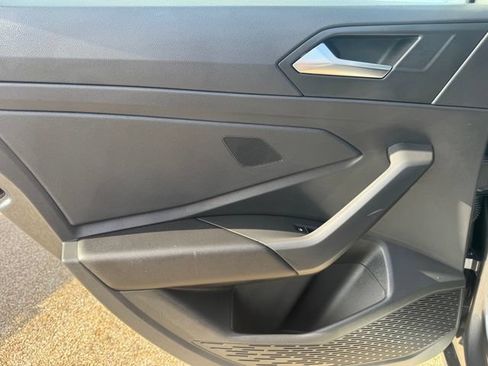 Used 2022 Volkswagen Jetta S FWD image 28