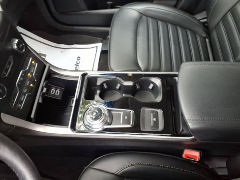 Used 2020 Ford Edge SEL w/ Convenience Package FWD image 14