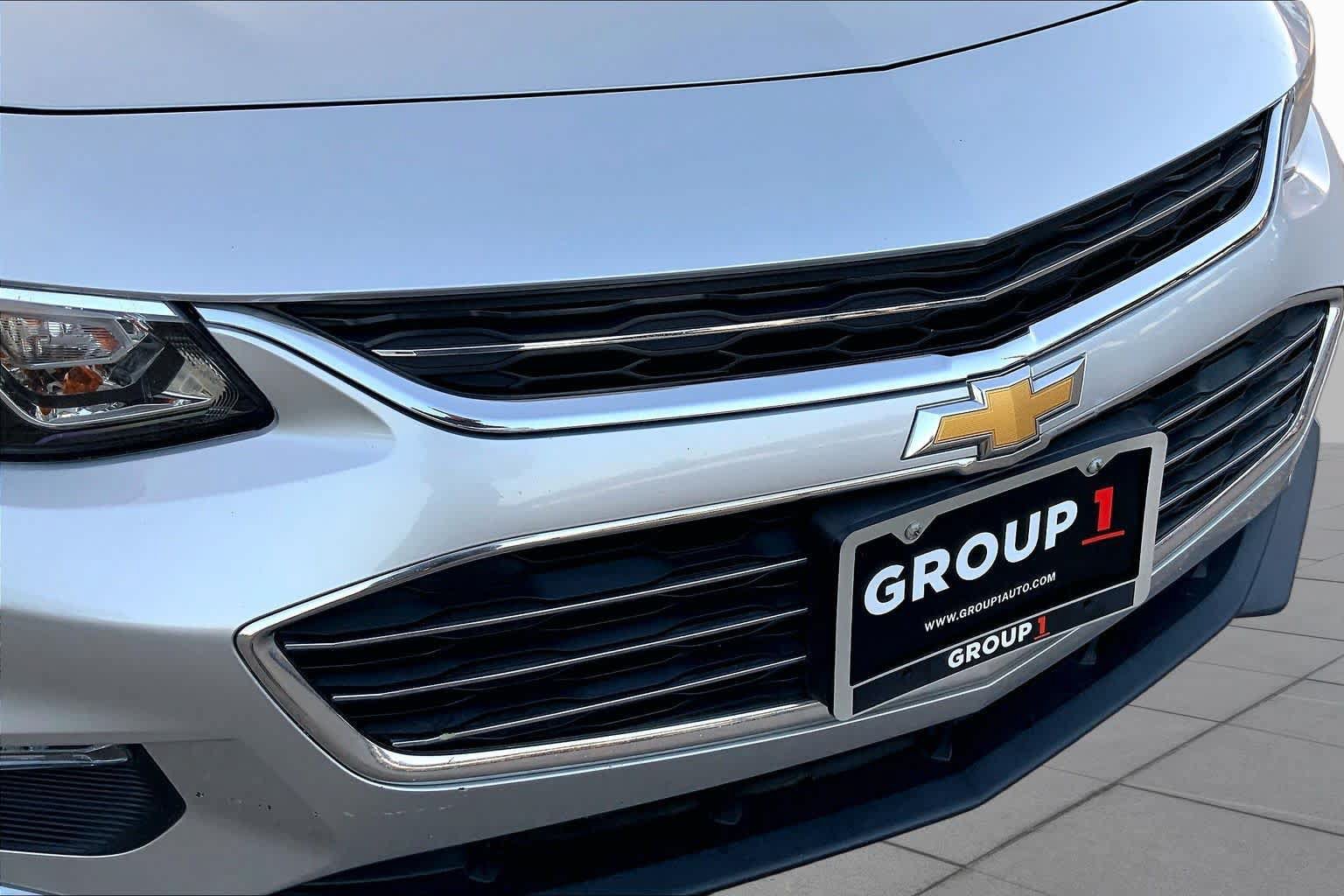 Used 2018 Chevrolet Malibu LT FWD image 29