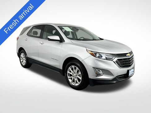 Used 2020 Chevrolet Equinox LT w/ Driver Convenience Package FWD image 1