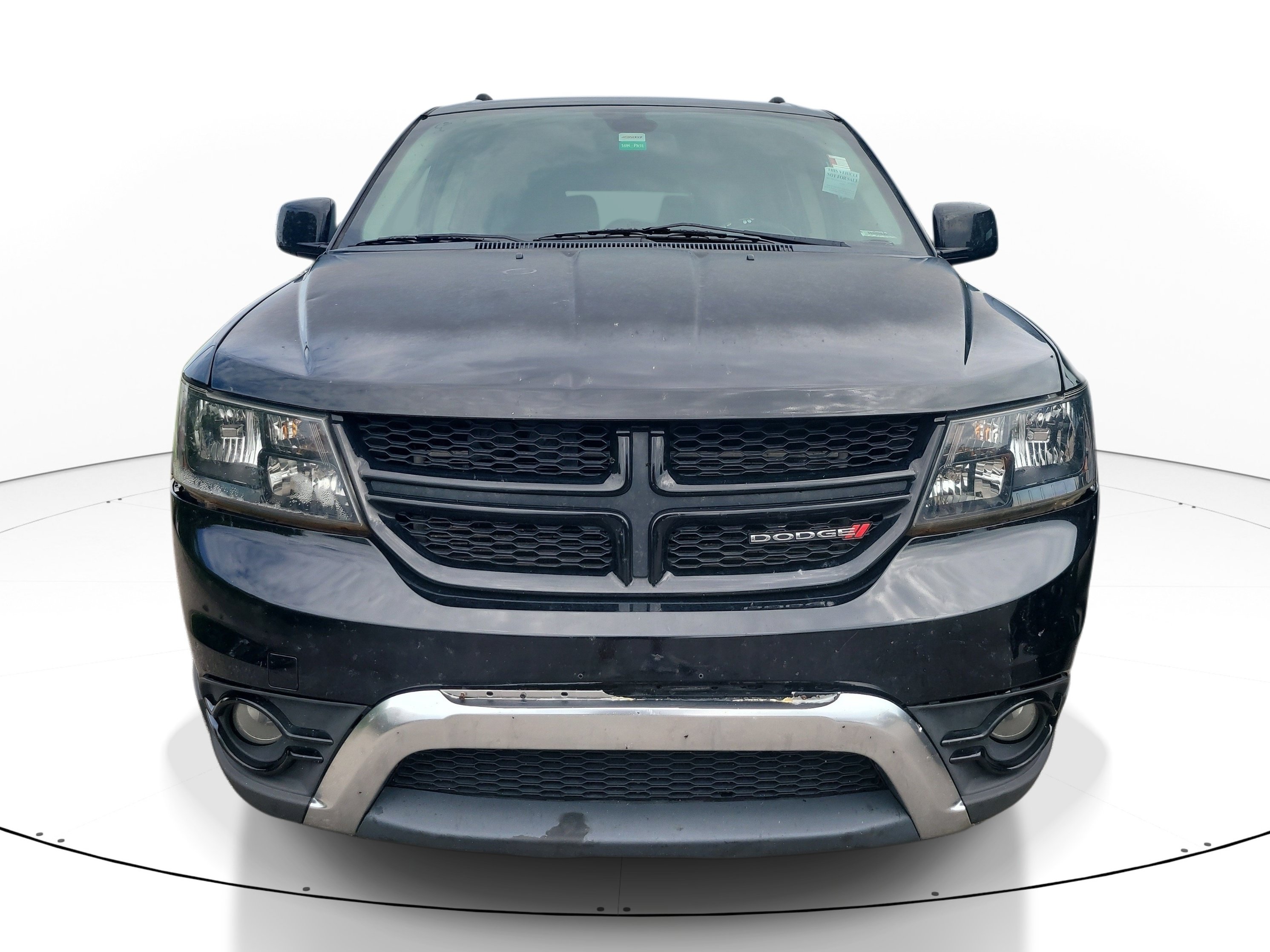 Used 2019 Dodge Journey Crossroad FWD image 2