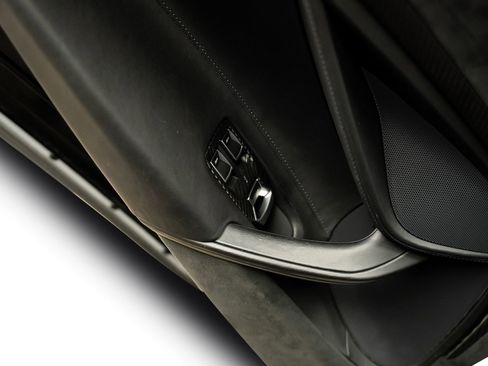 Used 2018 McLaren 720S Performance RWD image 60