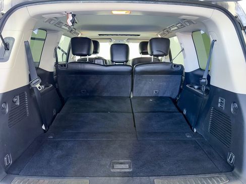 Used 2019 INFINITI QX80 Luxe w/ Proassist Package image 33