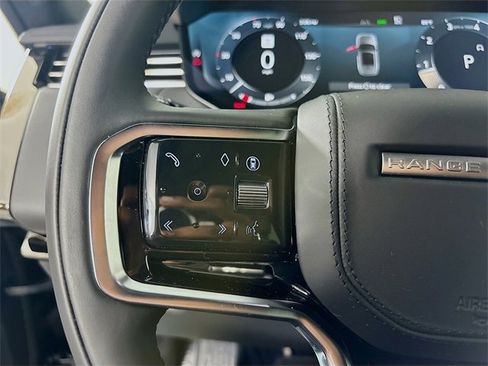 New 2025 Land Rover Range Rover Sport SE image 10