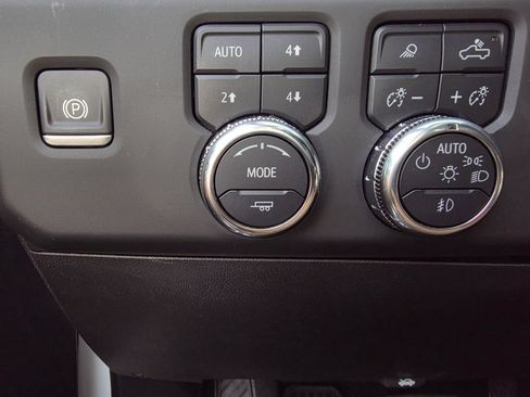 Used 2025 GMC Sierra 1500 Denali Ultimate AWD/4WD image 12