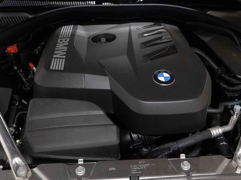 Used 2025 BMW 430i Coupe w/ Convenience Package image 15