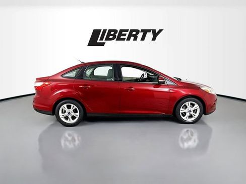 Used 2014 Ford Focus SE image 8