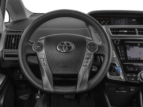Used 2016 Toyota Prius V Four image 6