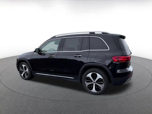 Used 2025 Mercedes-Benz GLB 250 image 10