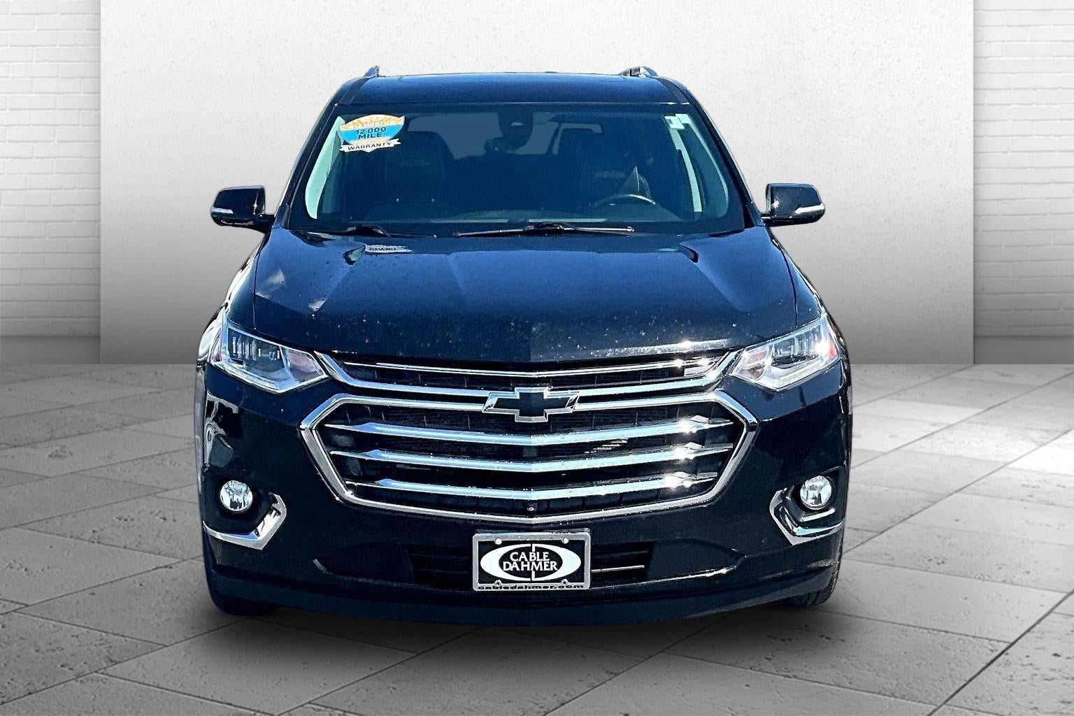 Used 2020 Chevrolet Traverse High Country w/ LPO, Cargo Package FWD image 2