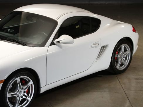Used 2009 Porsche Cayman S image 6