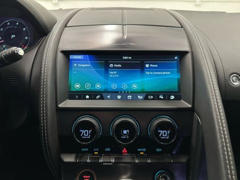 Used 2024 Jaguar F-TYPE R image 33