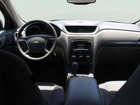 Used 2014 Chevrolet Traverse LS AWD/4WD image 8