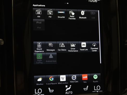 Used 2019 Volvo XC60 T5 Momentum w/ Multimedia Package image 33