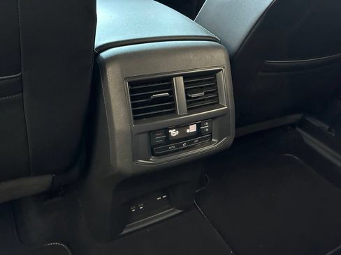 Used 2023 Volkswagen Atlas SEL AWD/4WD image 52