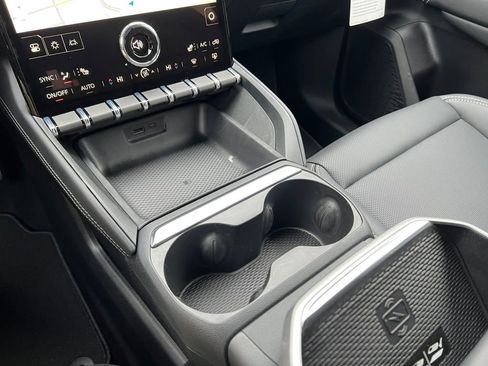 New 2026 GMC Terrain Elevation w/ Elevation Premium Package image 26