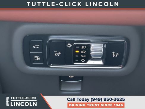 Certified 2024 Lincoln Nautilus Black Label AWD/4WD image 25