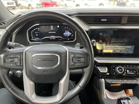 Used 2023 GMC Sierra 1500 Denali w/ Denali Reserve Package AWD/4WD image 14