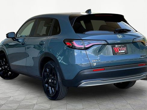 Used 2025 Honda HR-V Sport image 4