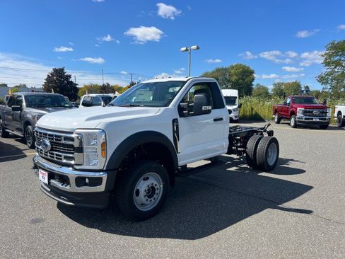 New 2026 Ford F550 4x4 Regular Cab Super Duty image 3