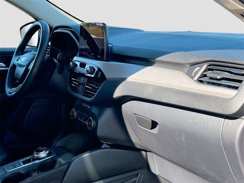Used 2020 Ford Escape SEL image 29