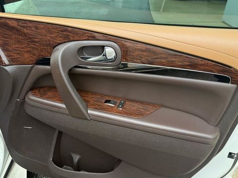 Used 2015 Buick Enclave Leather FWD image 59